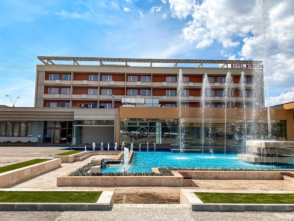 Hotel Rivulus Baia Mare Eksteriør bilde